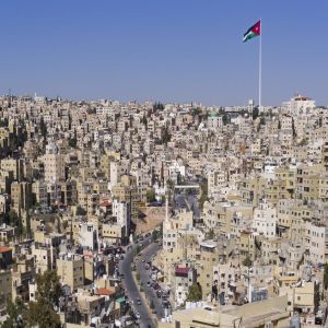 سرقة ملايين الدولارات ومجوهرات من شركة رجل أعمال معروف تهز الأردن