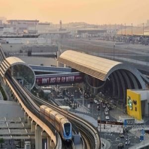 "مطار دبي" يستعد لذروة صيفية بـ3.4 مليون مسافر