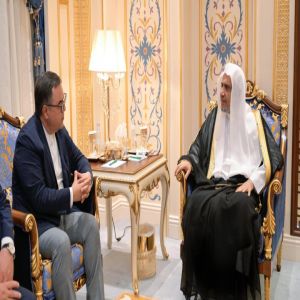 الأمين العام لرابطة العالم الإسلامي يستقبل رئيس مركز الحضارة الإسلامية بمجلس الوُزراء بجُمهورية أوزبكستان