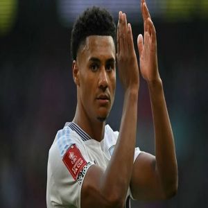 الهلال يضع أولي واتكينز على راداره لتعزيز خط الهجوم