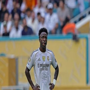 فينيسيوس يقترب من الدوري السعودي في صفقة قياسية