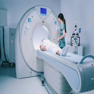 وفاة أمريكي جذبه جهاز الرنين المغناطيسي أثناء فحص طبي