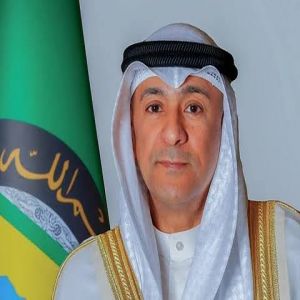 أمين مجلس التعاون يرحب بعزم فرنسا الاعتراف بدولة فلسطين
