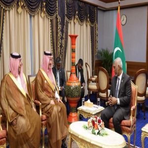 رئيس جمهورية المالديف يستقبل الرئيس التنفيذي للصندوق السعودي للتنمية
