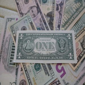 بعد بيانات اقتصادية إيجابية.. ترامب يعيد المطالبة بخفض أسعار الفائدة