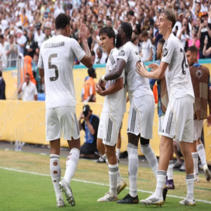 تقارير: رفض طلب ريال مدريد تأجيل مباراته الافتتاحية