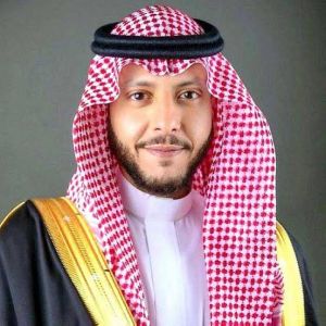 محافظ الطائف يجري اتصالات بأسر المصابين في حادثة عربة الألعاب