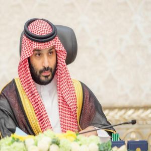 سمو ولي العهد يرأس جلسة مجلس الوزراء في نيوم