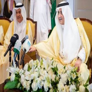 أمير تبوك يدشّن ويضع حجر أساس 48 مشروعًا بيئيًا ومائيًا وزراعيًا بقيمة تتجاوز 4.4 مليارات ريال