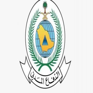 الدفاع المدني بالرياض يخمد حريقًا بمركبة دون إصابات