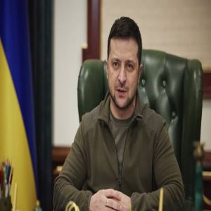 الرئيس الأوكراني يؤكد استعداد بلاده لبحث تسويات إقليمية تنهي الحرب مع روسيا