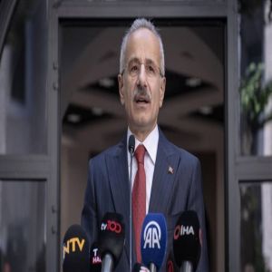 وزير النقل التركي يحصل على "مخالفة سرعة"