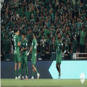 الأهلي يبدأ مشواره في دوري روشن بالفوز على نيوم