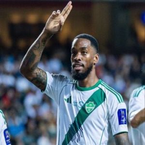الأهلي يسحق العربي ويتأهل إلى ثمن نهائي كأس الملك السعودي