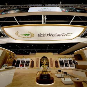 «كأس دبي العالمي» يخطف الأنظار في معرض أبوظبي الدولي للصيد والفروسية