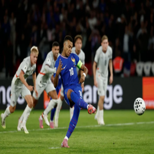 مبابي يتألق في انتصار فرنسا على أيسلندا بتصفيات كأس العالم