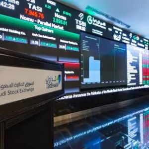 مؤشر سوق الأسهم يغلق مرتفعًا عند 10518 نقطة