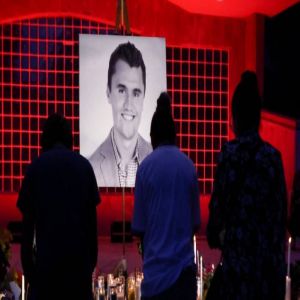 بعد 33 ساعة .. ماذا قال قاتل تشارلي كيرك في رسالته السرية؟