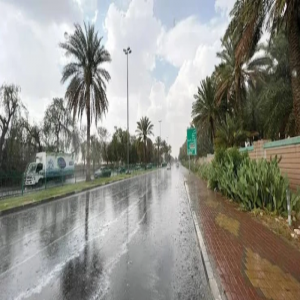 الأرصاد: هطول أمطار غزيرة تؤدي إلى جريان السيول بهذه المناطق