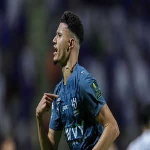 "الحمدان" يقود الهلال إلى دور الـ16 من بطولة كأس الملك