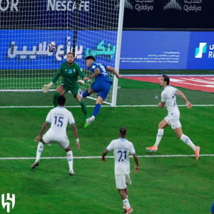 الهلال يقلب الطاولة على الأخدود بثلاثية مثيرة في دوري روشن