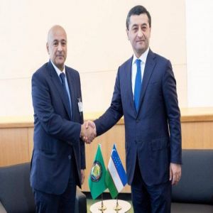 أمين عام مجلس التعاون ووزير خارجية أوزبكستان يبحثان تعزيز العلاقات