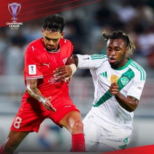 الأهلي يتعادل مع الدحيل ويعزّز رقماً تاريخياً في آسيا