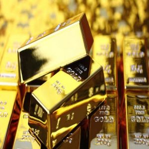 ارتفاع الذهب في المعاملات الفورية بنحو 1%
