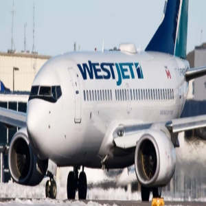 اختراق شركة طيران كندية كبرى يثير الذعر.. و«FBI» يتدخل
