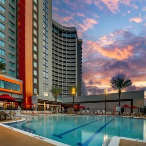 خطوات غير معلنة تكشف عن عروض شتوية فاخرة تحمل بصمة خليجية مميزة