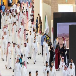 أكثر من 300 ألف زائر في خمسة أيام لمعرض الصقور والصيد السعودي الدولي 2025