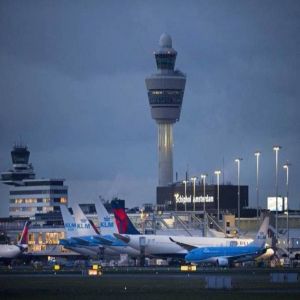 ما سبب وقف وإخلاء مطار هارتسفيلد جاكسون في أتلانتا الأمريكية؟