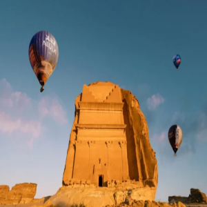 العُلا تدمج الرياضة والفن والتاريخ في تجارب نبض فريدة