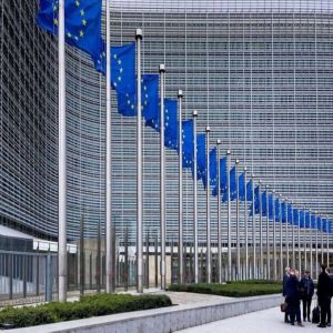 رئيس المجلس الأوروبي يدعو لسلام عادل ومستدام قائم على حل الدولتين