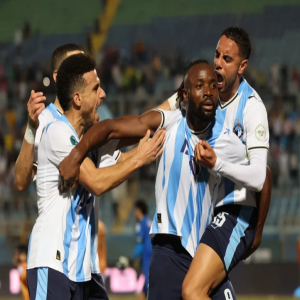 بيراميدز يتوج بكأس السوبر الأفريقية على حساب نهضة بركان