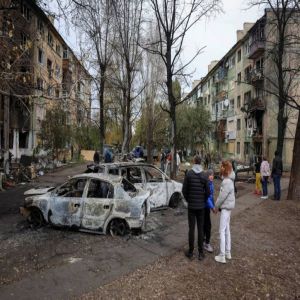 زيلينسكي يطلب الانضمام إلى قمة ترامب - بوتين