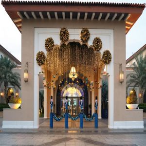 منتجع ريكسوس بريميوم جزيرة السعديات يدعو الضيوف للاحتفال بموسم الأعياد وسط أجواء مميّزة