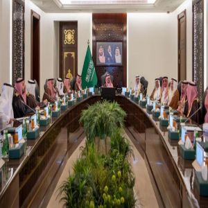 نائب أمير منطقة مكة المكرمة يرأس اجتماعًا للاطلاع على جهود اللجنة الوطنية للتطوير العقاري