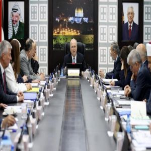 مجلس الوزراء الفلسطيني يطالب بضغط دولي لوقف المصادقة على مشروع “قانون إعدام الأسرى”