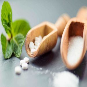 دراسة: استبدال السكر بالمحليات الصناعية قد يدعم فقدان الوزن وصحة الأمعاء