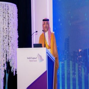 نيابةً عن وزير الإعلام.. مساعد الوزير يطلق المنصة الرقمية للتواصل الدولي في ملتقى الحكومة الرقمية