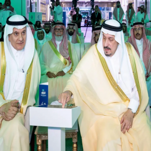 أمير الرياض يدشن ويضع حجر أساس 181 مشروعًا تنمويًّا لمنظومة "البيئة" في المنطقة بتكلفة إجمالية تجاوزت 38.1 مليار ريال