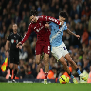 سيتي يسحق ليفربول بثلاثية في احتفال جوارديولا بمباراته الألف