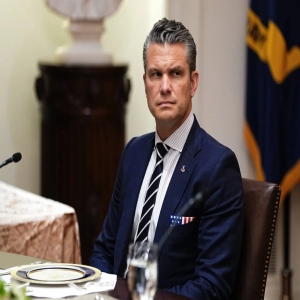 البنتاغون: 6 قتلى بضربتين أميركيتين على قاربين يُشتبه بضلوعهما في تهريب مخدرات في المحيط الهادئ