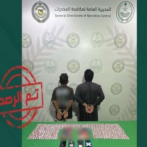 القبض على مخالفين يمنيين لترويجهما الحشيش وأقراص مخدرة بمنطقة جازان