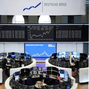 مؤشرات الأسهم الأوروبية ترتفع إلى مستويات قياسية بأمل إنهاء الإغلاق الحكومي الأمريكي