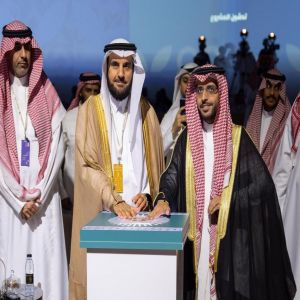 وزارة الحج والعمرة تُدشّن "الأدلة التوعوية المخصصة للدول" بشراكة مع الهيئة العامة للأوقاف