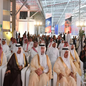 "الجاسر" يفتتح مجمع أجيليتي اللوجستي بجدة