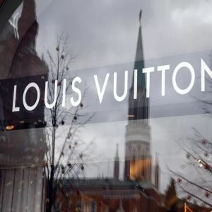 سرقة متجر "لويس فيتون" وسط العاصمة روما