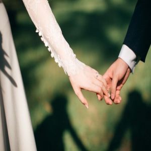 الأردن.. والد العروس يطرد العريس ويلغي الزفاف لسبب غريب